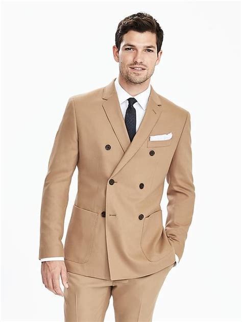 Luxuriously soft, removable shearling collar. Pin on Men's Blazers and Sport Coats