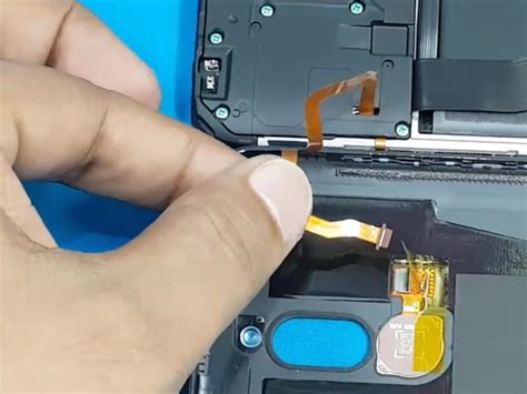 Cara Membuka Casing Belakang Dan Mengganti Baterai Xiaomi Redmi 8