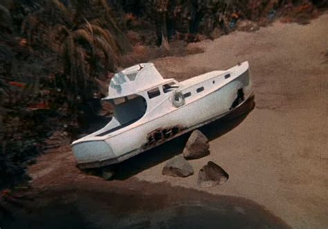 Can You Spot The One Thing Wrong In These Scenes From Gilligans Island