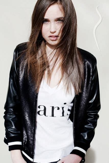 Emma Hewson A Model From United States Model Management
