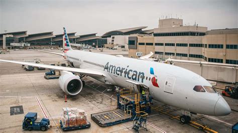 American Airlines Launches Freighter Service Using Passenger Planes