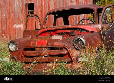 Junky Car Hi Res Stock Photography And Images Alamy