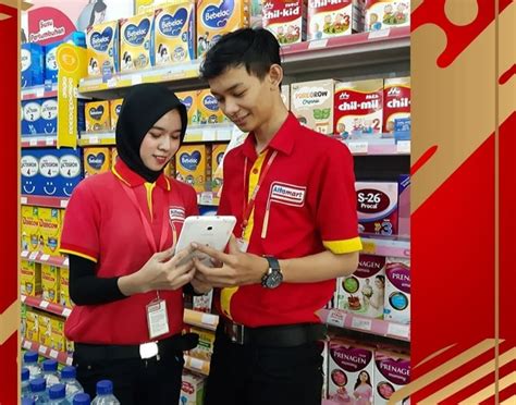Alfamart dengan nama perusahaan pt sumber alfaria trijaya tbk adalah sebuah perusahaan retail minimarket terkemuka di indonesia yang memiliki lisensi merk dagang alfamart. Lowongan Kerja Crew Of Store & Helper Alfamart DC Serang ...