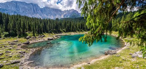 Il Magico Lago Di Carezza In Trentino