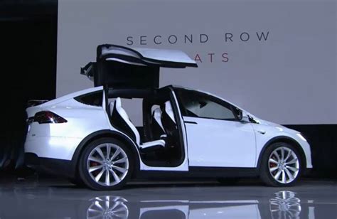 2016 Tesla Model X Electric Suv So About Those Falcon Doors