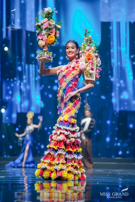 การประกวดรอบชุดประจำชาติ miss universe 2020 ไม่ใช่แค่ความอลังการของชุด แต่คอนเซ. อัลบั้มภาพ ชุดประจำชาติ Miss Grand Thailand 2020