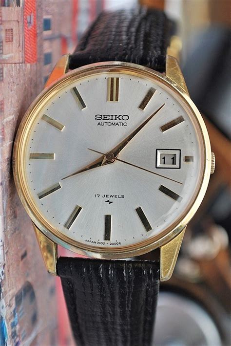 Seiko 7005 2000 Date Automatic Movement Vintage 1970s Mens Watch