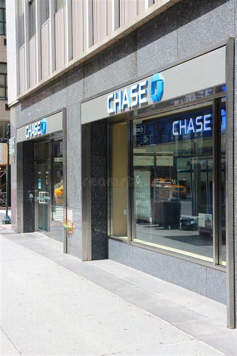 Chase Bank New York Editorial Stock Photo Image Of Jpmorgan 233182843
