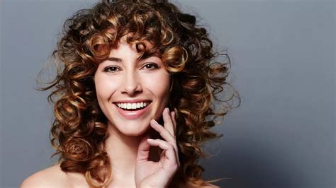 The Ultimate Guide How To Get Curly Hair