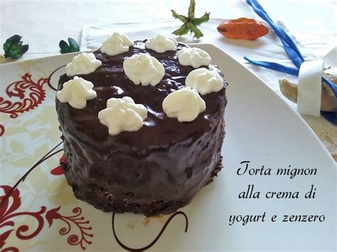 TORTA MIGNON ALLA CREMA DI YOGURT E ZENZERO, piccola e ...