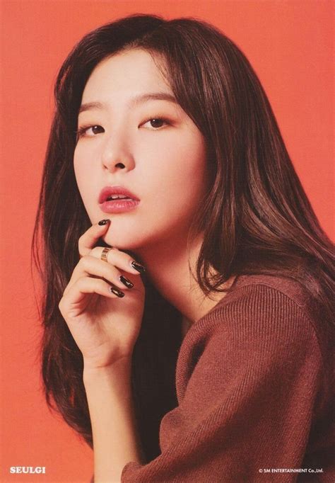 Kang Seul Gi Season S Greetings 2019 Red Velvet Photoshoot Red Velvet Red Velvet Seulgi