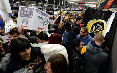 What Stores Are Doing Black Friday In England - Black Friday hits Britain: in pictures