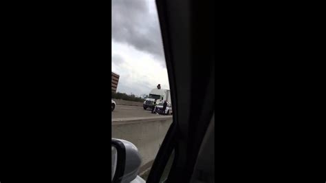 Freeway Shut Down As Naked Woman Dances On Truck Youtube