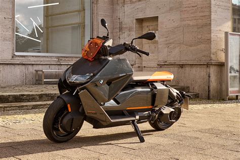 Bmw Ce 04 Electric Scooter Uncrate