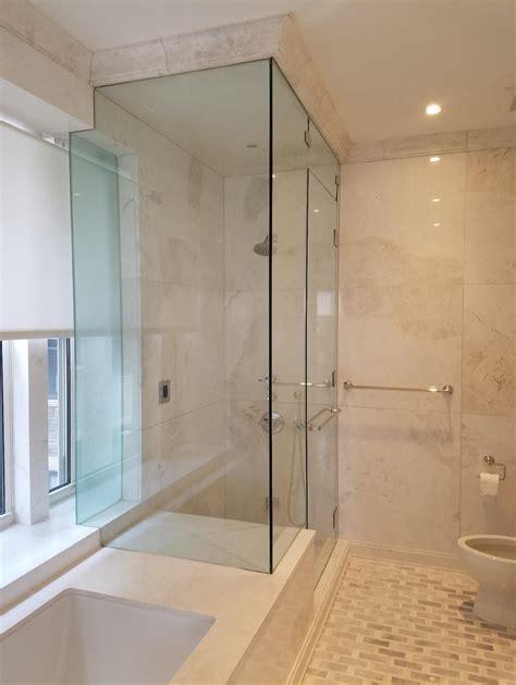 Shower Tub And Bath Shower Doors — Capitol Glass