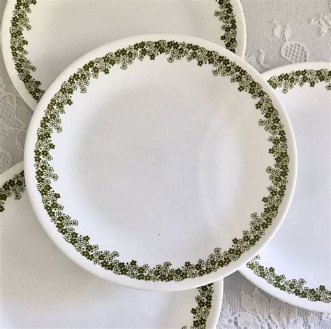 4 Vintage Corelle Spring Blossomcrazy Daisy Saladluncheon Plates With