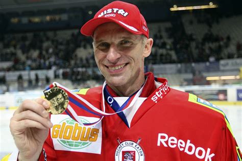 Vypadá to, že legendární hokejový brankář dominik hašek (45) dnes podepíše smlouvu s moskevským spartakem. Famous Czechs - Czech Republic