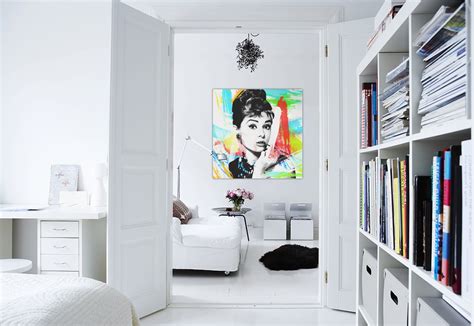 Make Your Home Feel Lovable With Wall Photos And Wall Art