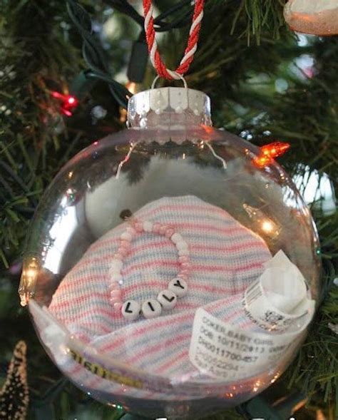 60 Easy And Beautiful Homemade Christmas Ornament Ideas