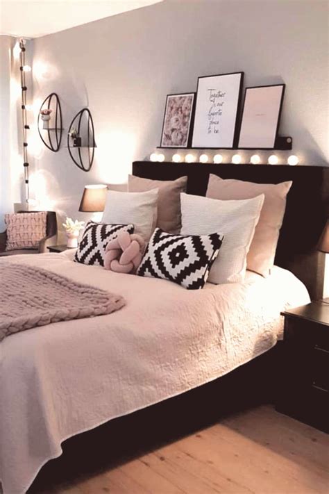 Maybe you would like to learn more about one of these? Small Bedroom Remodel Ideas For Minimalists in 2020 ...