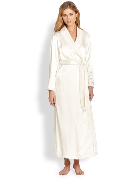 Lyst Oscar De La Renta Simply Elegant Long Robe In White