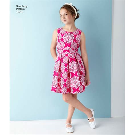 Simplicity Pattern 1382 Girls And Girls Plus Dress With Back Variations