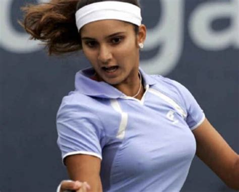 25 Hottest Female Tennis Players 2020