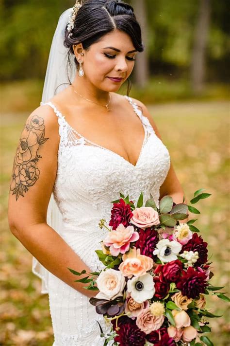 Maybe you would like to learn more about one of these? New Jersey Wedding | Real Wedding | Natural Vintage Glam ...