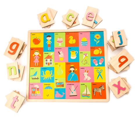 New Wood Alphabet Learning Puzzle With 26 Letters And Images