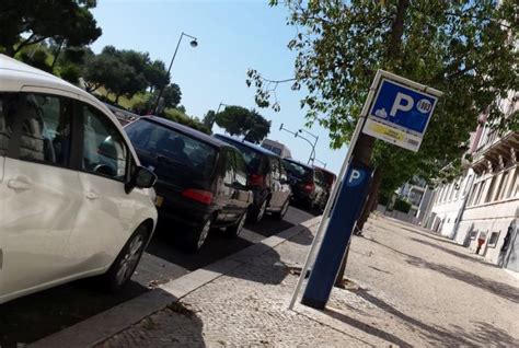 A isenção de pagar estacionamento nos lugares emel estava válida apenas até 28 de fevereiro, mas a cml decidiu prolongar a medida. Estacionamento em Lisboa com pagamento suspenso até final ...