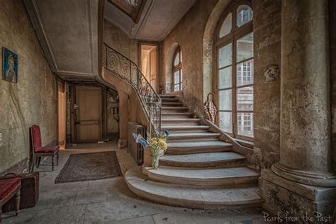 Abandoned Chateau Frozen In Time In The French Countryside Bored Panda