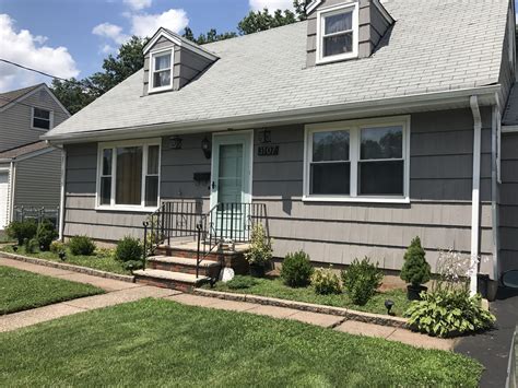 Paint color sw 7018 dovetail from sherwin williams kitchen ideas. Sherwin Williams Dovetail exterior and Benjamin Moore ...