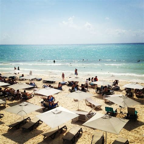 Mamitas Beach Club Cancun Chante Prater