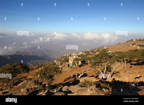 Al Mahwit Village In Mountains Yemen Stock Photo Alamy