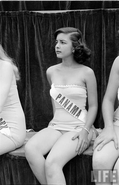 Vintage Portrait Photographs Of Contestants From The Very First Miss