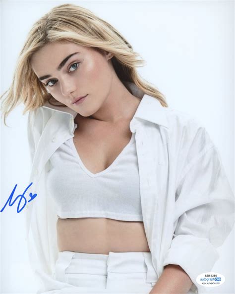 Meg Donnelly 3516 Signature Database By Racc Real Autograph