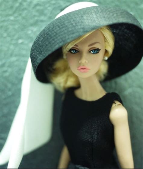 pin by angela breaux on barbie one of a kind poppy parker dolls girl with hat barbie fashion