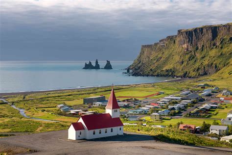 How To Plan An Icelandic Destination Wedding