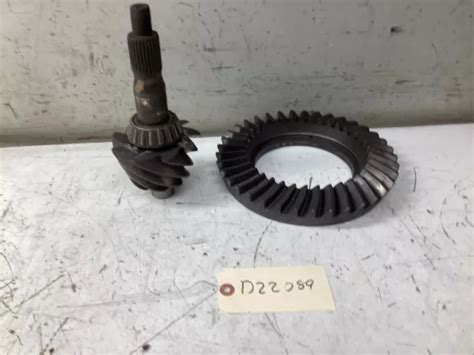 Oem Ford 9and In Ring And Pinion Gear Set 411 Ratio D2tw 4210 B C2aw
