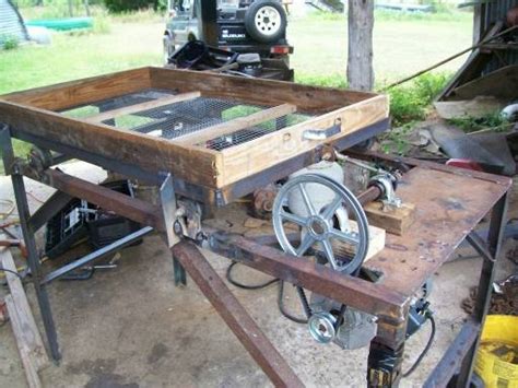 Check spelling or type a new query. DIY Compost sifter table | Green thumb Gardening ...