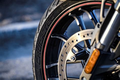 The metzeler company has been around since the early 1900s and was originally founded by adolph metzeler who later turned his business over to his. Metzeler Cruisetec exclusive tyre for Indian Challenger ...