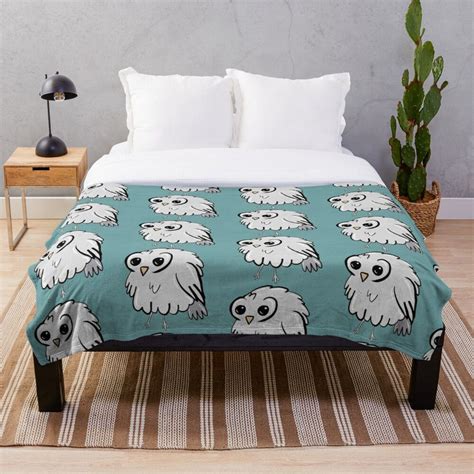 Cute Owl Throw Blanket By Soulblueprinted Throw Blanket Blanket Cute Owl