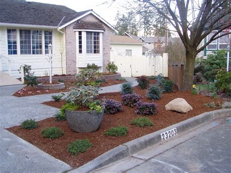 Front Yard No Grass Landscape Ideas A Refreshing Change For Your Home