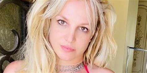 Britney Spears Calls Out Fellow Female Stars About Showing Off Their Body ‘dont Be A Hypocrite