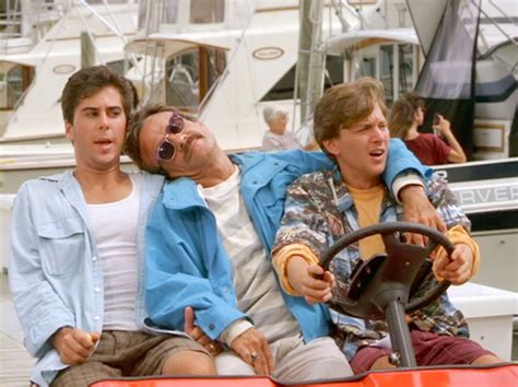 17 Facts To Keep 'Weekend At Bernie's' Alive | Rediscover the '80s