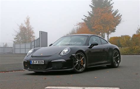 Porsche Closing In On Limited Edition 911 R Model Expected At 2016