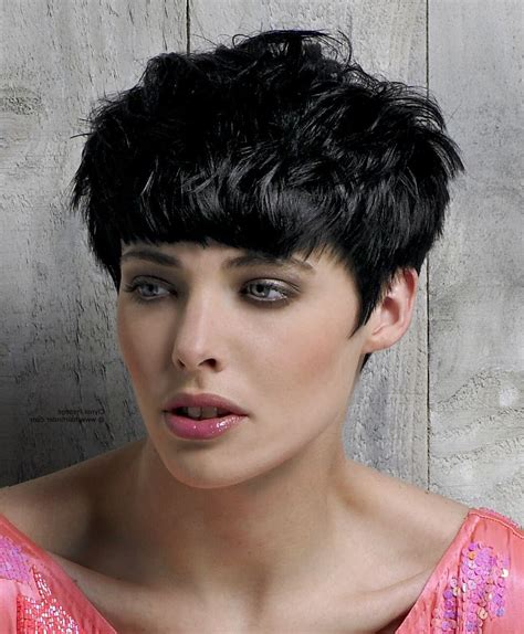 Short wedge haircut photos back view pictures. Image result for Short Wedge Hairstyles | Short wedge hairstyles, Wedge haircut, Short shaggy ...