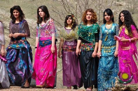 Kurdish Clothes ღ Traditional Outfits Clothes Colorful Dresses