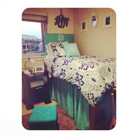 University Of Alabama Dorm Tutwiler Preppy Dorm Room Girls Dorm Room