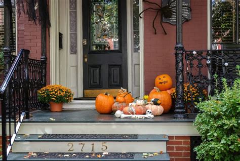 These Are The Best Neighborhoods For Trick Or Treating In Chicagoland